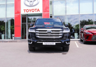 Новый Toyota Land Cruiser Suv 2025 (2 фото)