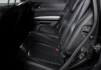 Подержанный автомобиль Nissan X-Trail 2008 года (10 фото)