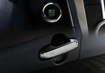 Подержанный автомобиль Toyota Camry Sedan 2014 года (14 фото)