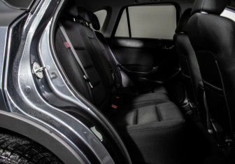 Подержанный автомобиль Mazda CX-5 2012 года (9 фото)