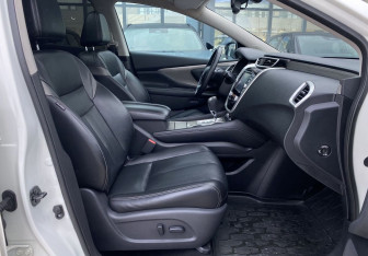 Подержанный автомобиль Nissan Murano Suv 2021 года (26 фото)