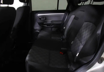 Подержанный автомобиль Great Wall Hover H3 2014 года (9 фото)