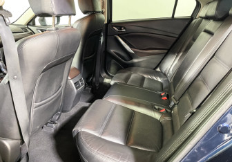 Подержанный автомобиль Mazda 6 Sedan 2017 года (12 фото)