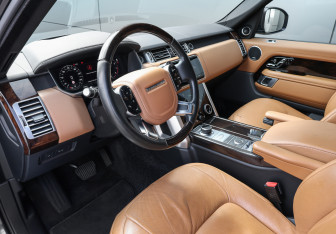 Подержанный автомобиль Land Rover Range Rover 2019 года (15 фото)