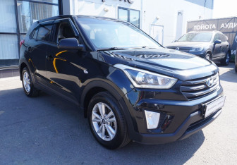 Подержанный автомобиль Hyundai Creta 2019 года (3 фото)