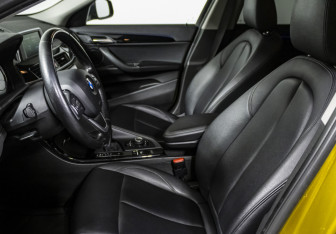 Подержанный автомобиль BMW X2 2018 года (11 фото)