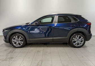Подержанный автомобиль Mazda CX-30 2024 года (8 фото)