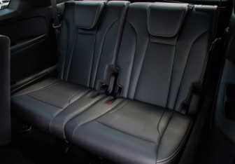 Подержанный автомобиль GAC GS8 2023 года (13 фото)