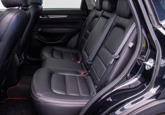 Подержанный автомобиль Mazda CX-5 2018 года (11 фото)