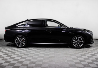 Подержанный автомобиль Chery Arrizo 8 2023 года (4 фото)