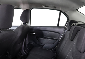 Подержанный автомобиль Renault Logan Sedan 2021 года (12 фото)