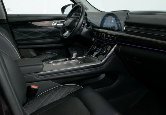 Подержанный автомобиль Exeed VX 2021 года (5 фото)