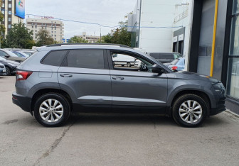 Подержанный автомобиль Skoda Karoq 2020 года (4 фото)