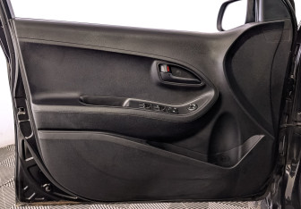 Подержанный автомобиль Kia Picanto 2011 года (19 фото)