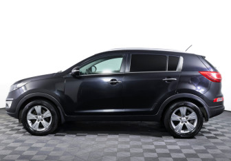 Подержанный автомобиль Kia Sportage 2013 года (8 фото)