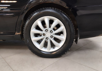 Подержанный автомобиль Hyundai Grandeur 2007 года (9 фото)