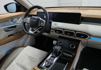 Подержанный автомобиль Jetour X70 Plus 2023 года (10 фото)