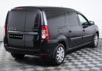 Подержанный автомобиль LADA (ВАЗ) Largus Wagon 2021 года (3 фото)