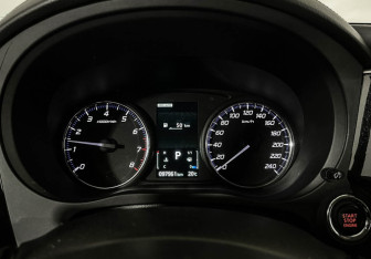 Подержанный автомобиль Mitsubishi Outlander 2015 года (11 фото)