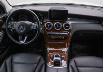 Подержанный автомобиль Mercedes-Benz GLC Coupe 2016 года (13 фото)