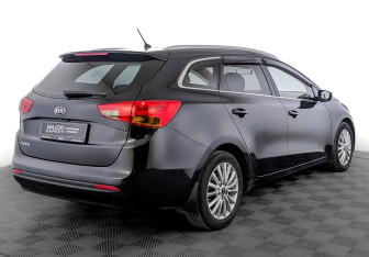Подержанный автомобиль Kia Ceed Wagon 2014 года (5 фото)