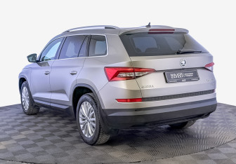 Подержанный автомобиль Skoda Kodiaq 2019 года (7 фото)