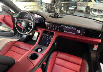 Новый Porsche Taycan 2025 (4 фото)