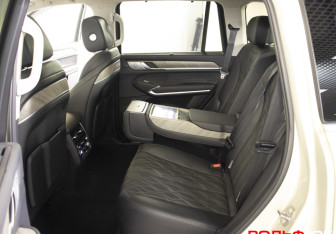 Подержанный автомобиль Tank 500 2023 года (10 фото)