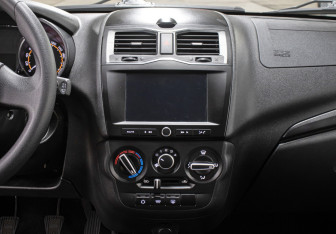 Подержанный автомобиль LADA (ВАЗ) Granta Sedan 2021 года (14 фото)