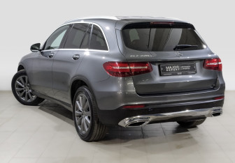 Подержанный автомобиль Mercedes-Benz GLC Coupe 2019 года (7 фото)