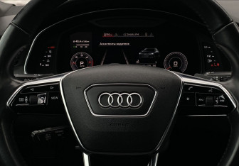 Подержанный автомобиль Audi A6 Sedan 2019 года (16 фото)