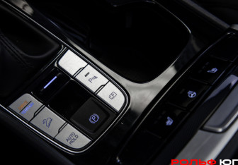 Подержанный автомобиль Hyundai Tucson 2021 года (14 фото)