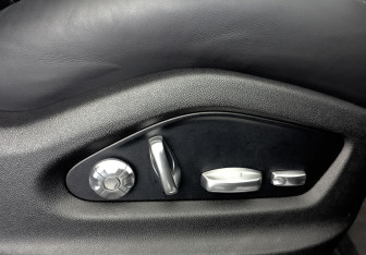 Подержанный автомобиль Porsche Cayenne 2019 года (27 фото)