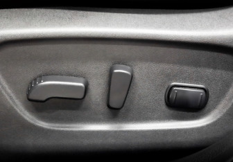 Подержанный автомобиль Nissan X-Trail 2017 года (23 фото)