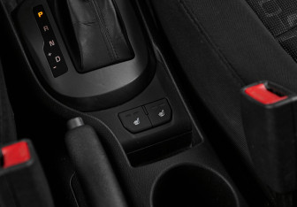 Подержанный автомобиль Kia Rio Sedan 2016 года (18 фото)