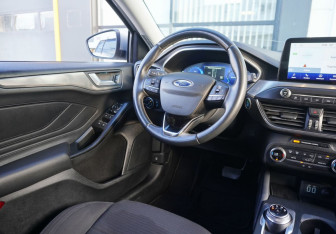 Подержанный автомобиль Ford Focus Wagon 2020 года (13 фото)