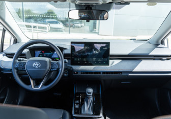 Новый Toyota Corolla Sedan 2026 (17 фото)