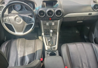 Подержанный автомобиль Opel Antara 2014 года (10 фото)