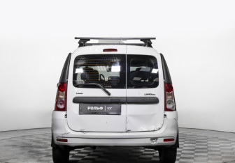 Подержанный автомобиль LADA (ВАЗ) Largus Wagon 2013 года (6 фото)