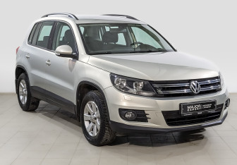 Подержанный автомобиль Volkswagen Tiguan 2012 года (3 фото)