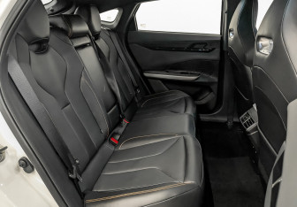 Новый Changan UNI-V 2025 (12 фото)