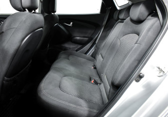 Подержанный автомобиль Hyundai ix35 2012 года (11 фото)