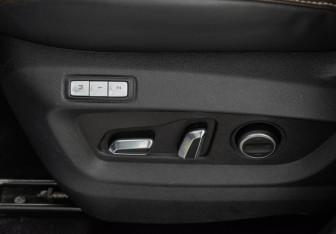 Подержанный автомобиль Chery Tiggo 8 Pro 2022 года (14 фото)