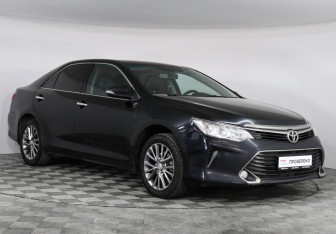 Подержанный автомобиль Toyota Camry Sedan 2016 года (3 фото)