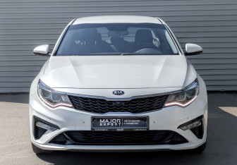 Подержанный автомобиль Kia Optima Sedan 2020 года (2 фото)