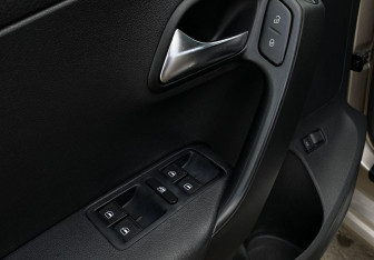 Подержанный автомобиль Volkswagen Polo Sedan 2018 года (17 фото)