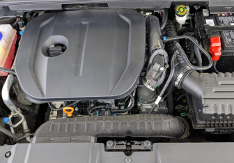 Подержанный автомобиль Omoda S5 GT 2024 года (9 фото)