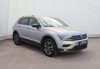 Подержанный автомобиль Volkswagen Tiguan 2019 года (3 фото)