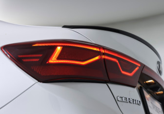 Подержанный автомобиль Kia Cerato Sedan 2021 года (21 фото)