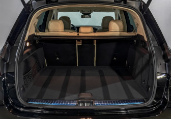 Подержанный автомобиль Mercedes-Benz GLE 2023 года (10 фото)